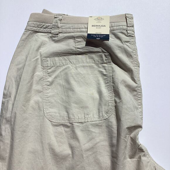 St Johns Bay Bermuda Shorts Womens Size 16W Midrise Beige - Picture 2 of 11